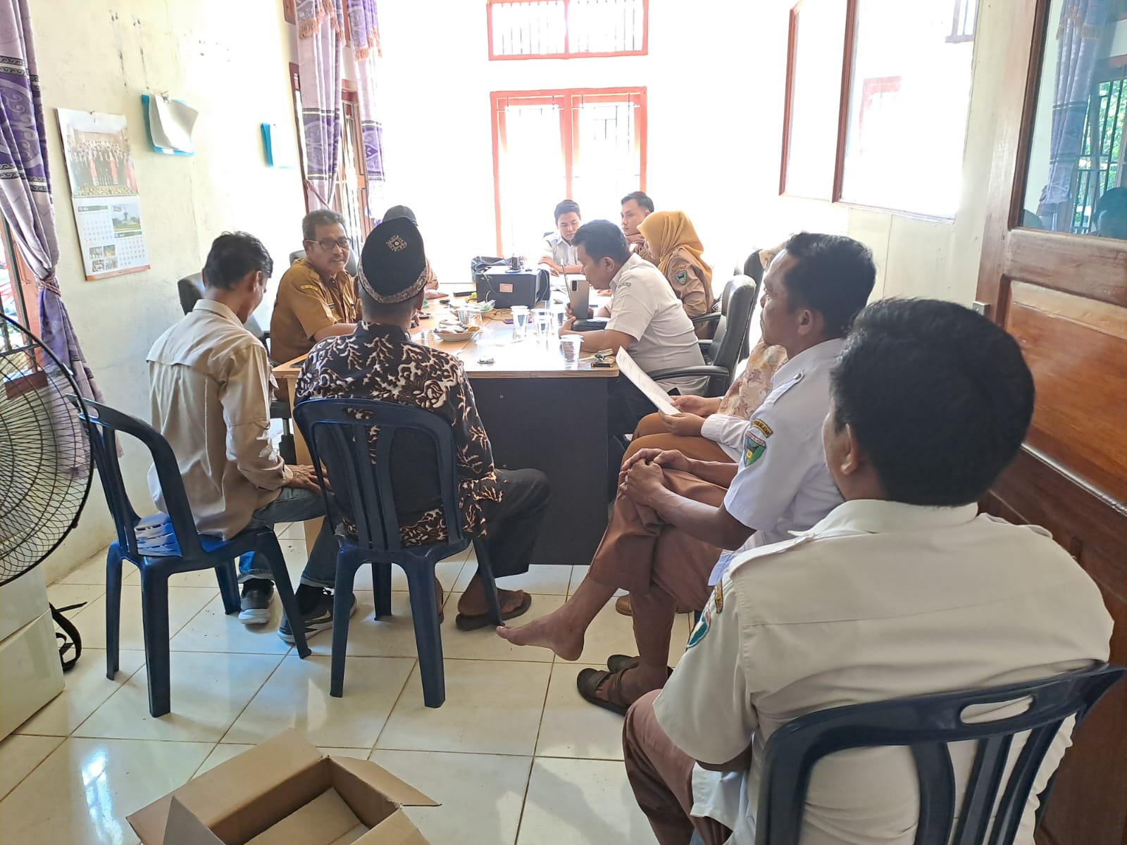 Tim II Kecamatan Airpura Lakukan Monev Keuangan ke Nagari Damar Lapan Batang